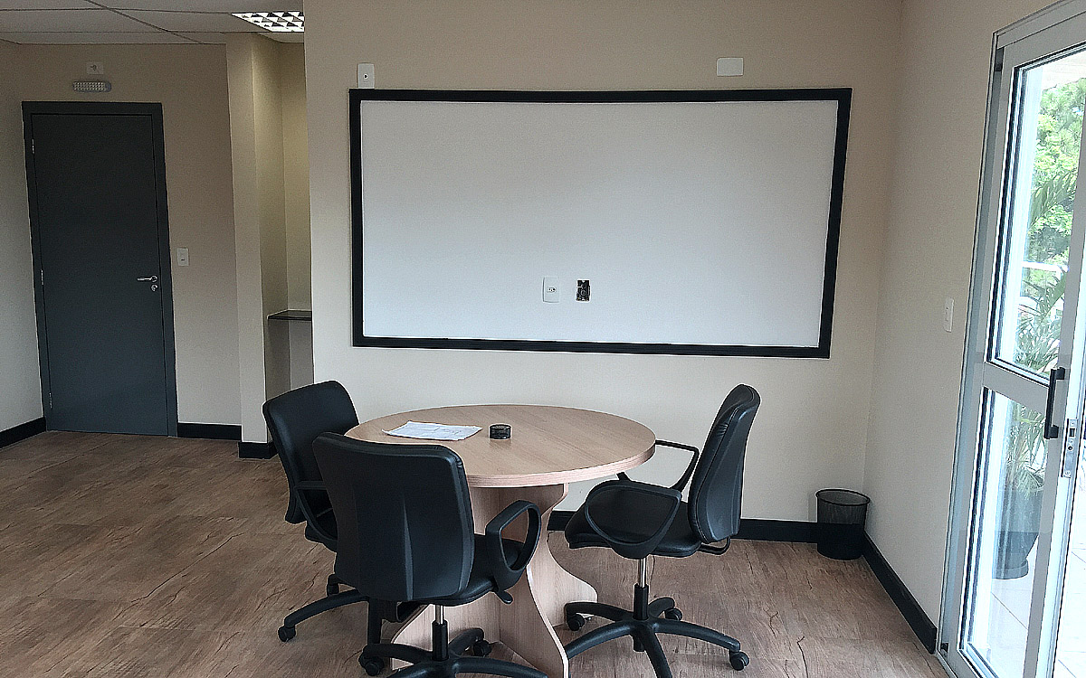 Sala comercial de 87,21 m² no Ed. Santa Mônica em Cotia