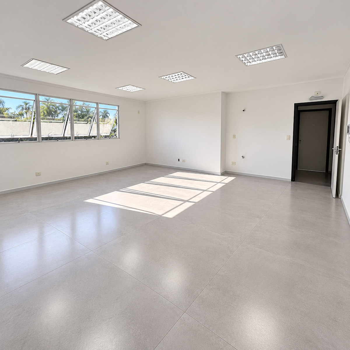 Foto da Sala 24 do Ed. Up Work em Vargem Grande Paulista