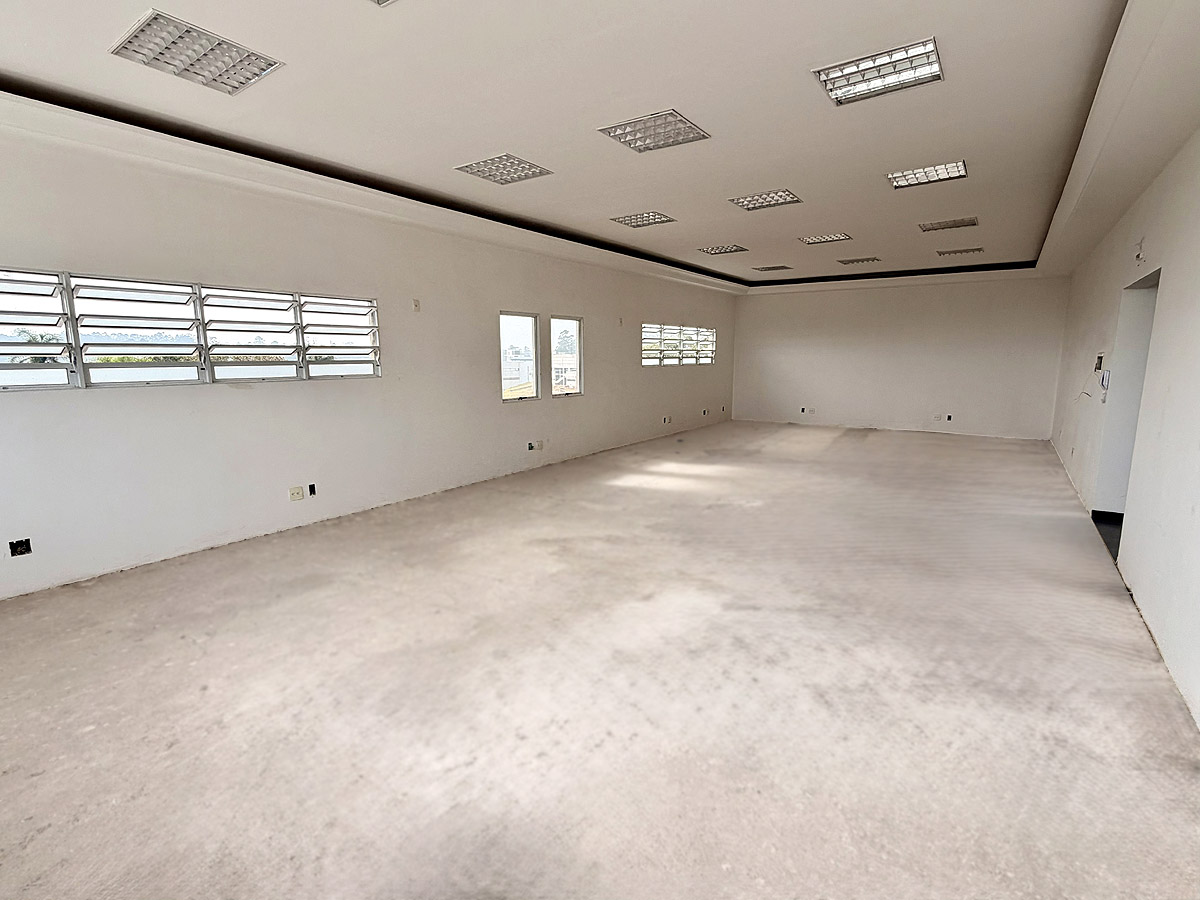 Sala comercial de 93,52 m² para locação no Ed. Up Work em Vargem Grande Paulista